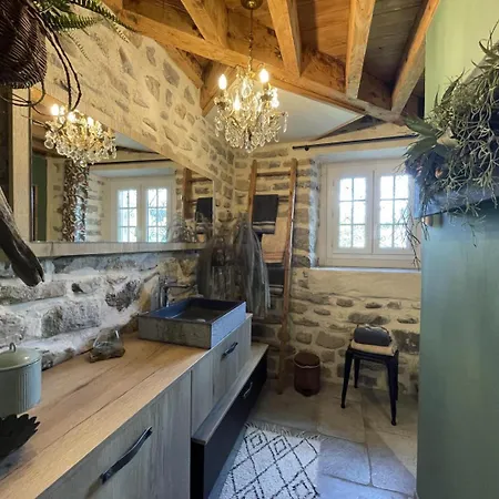 Maison Mado-lily Tatil Evi *