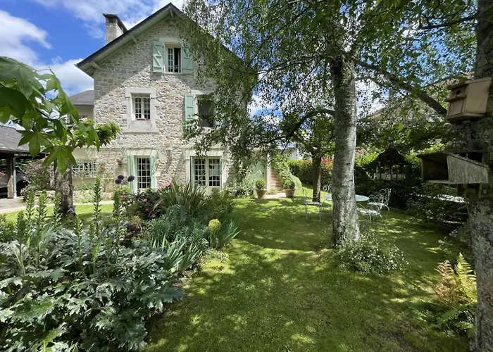 Semesterbostad Maison Mado-lily Bidos